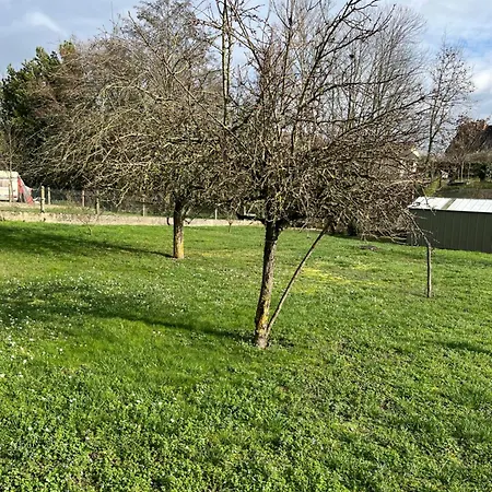 Spacieuse Maison De Village Nyaraló Luché-Pringé