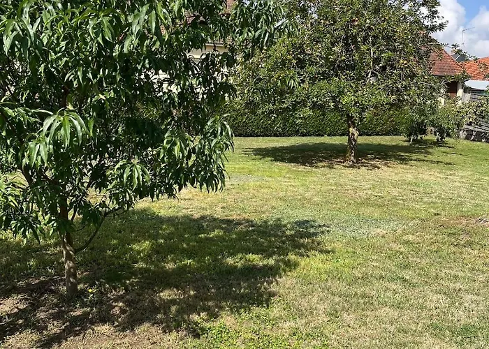 Дом отдыха Spacieuse Maison De Village