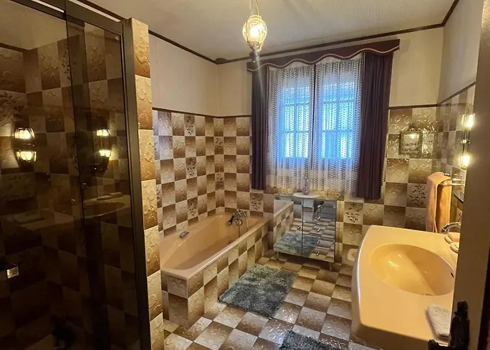 Spacieuse Maison De Village